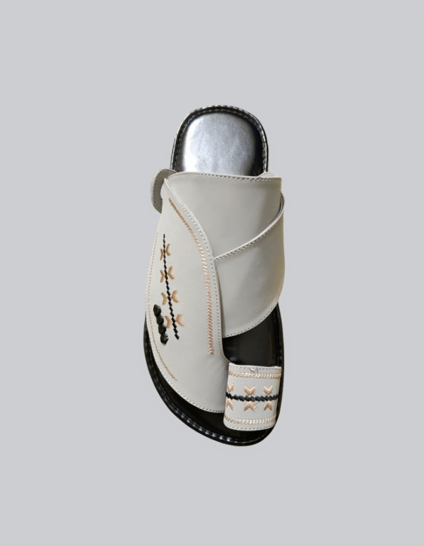 1 نعال شرقي